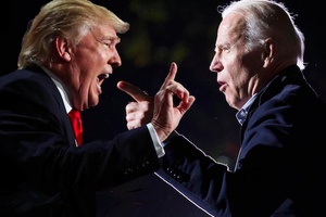 Trump et les Démocrates: un combat incertain