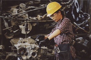 Les mythes de la réindustrialisation